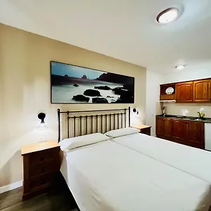 https://apartamentos-frontera.in-canary-islands.com